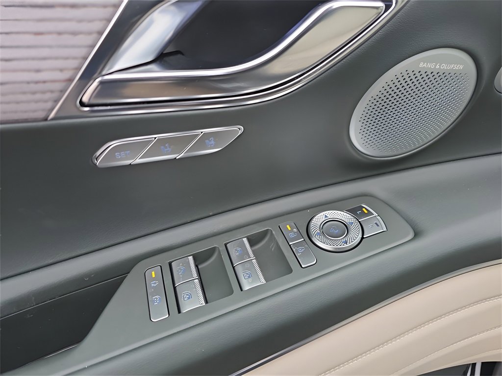 New 2025 Genesis GV80 3.5T Prestige image 19