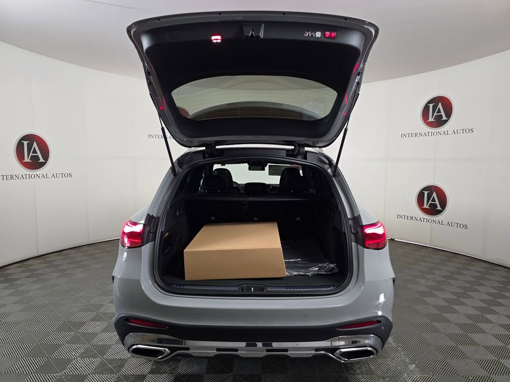 New 2026 Mercedes-Benz GLC 300 4MATIC image 9