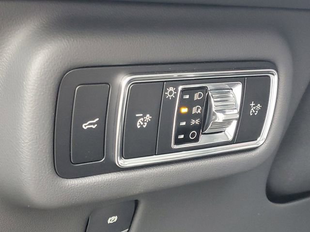 New 2026 Lincoln Nautilus Premier w/ Equipment Group 102A image 10