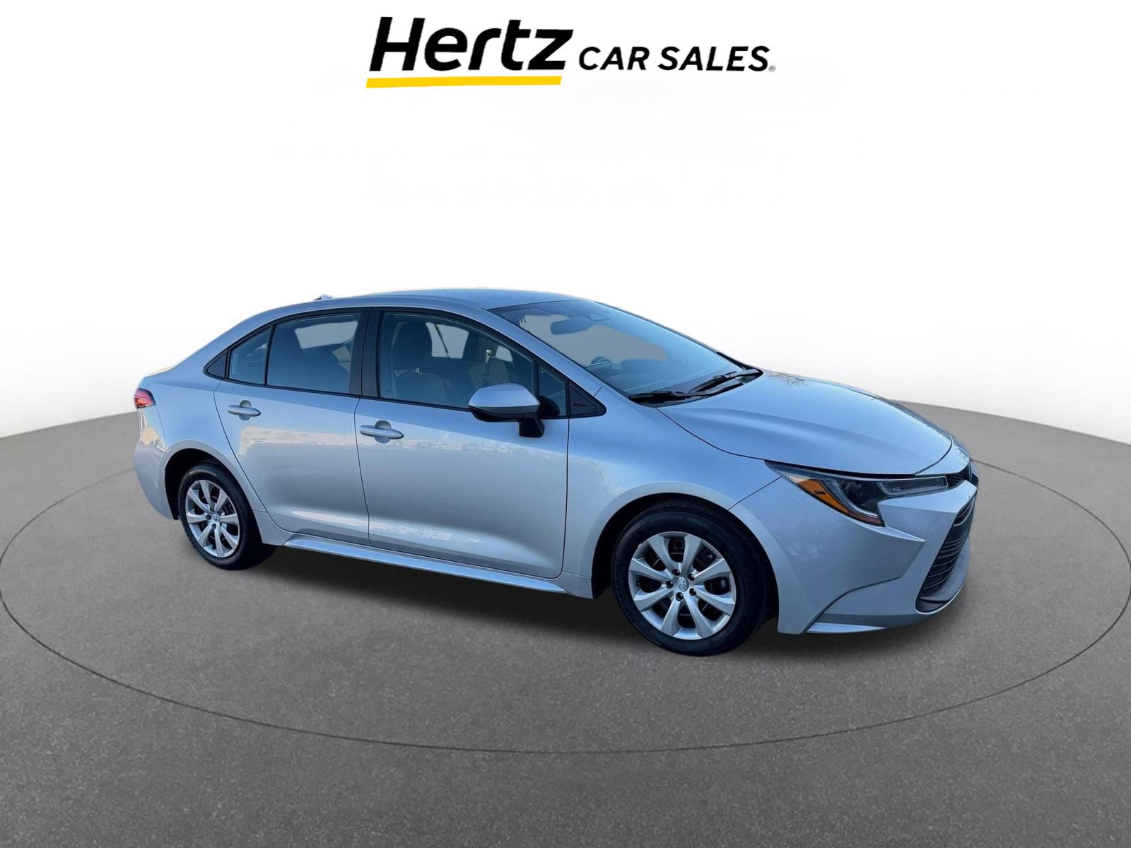 Used 2025 Toyota Corolla LE image 1