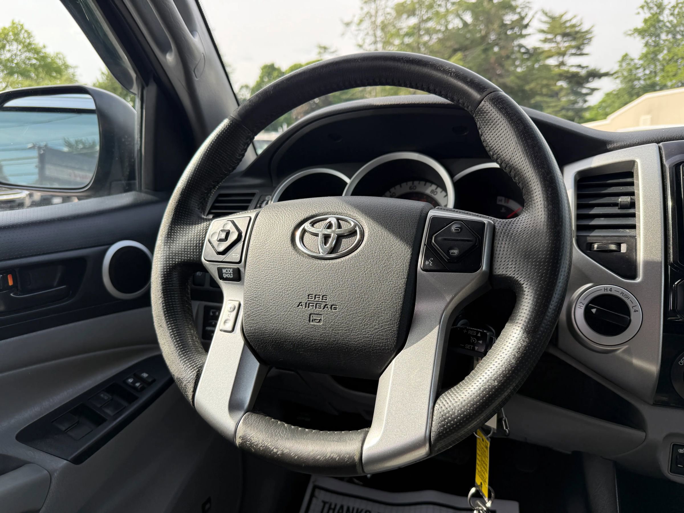 Used 2014 Toyota Tacoma 4x4 Double Cab image 21