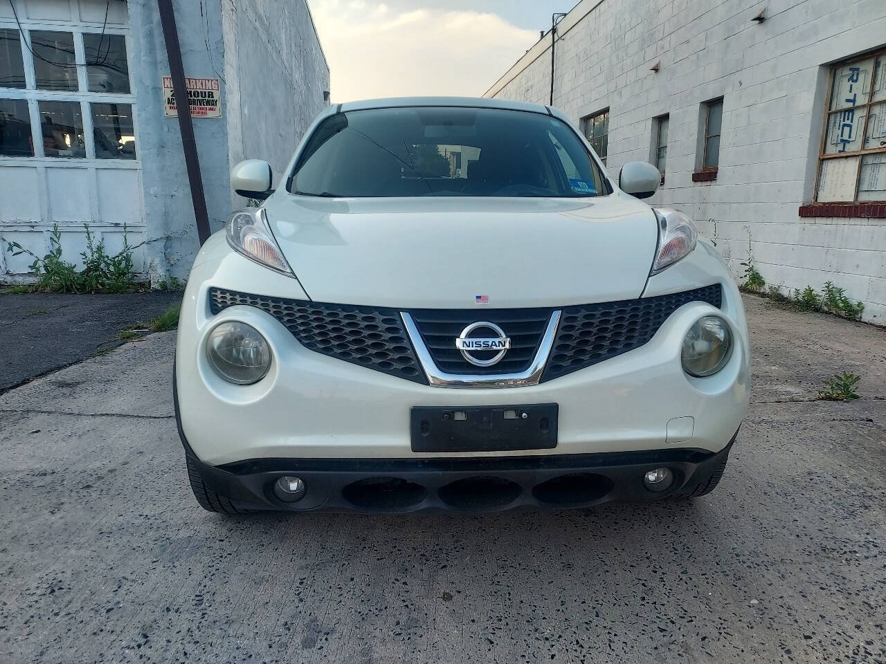 Used 2012 Nissan Juke SL AWD/4WD image 2