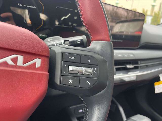 Used 2025 Kia K4 GT-Line w/ GT-Line Premium Package image 22