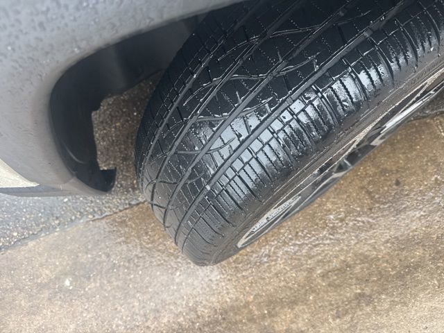 Used 2018 Jeep Compass Limited w/ Navigation Group image 9