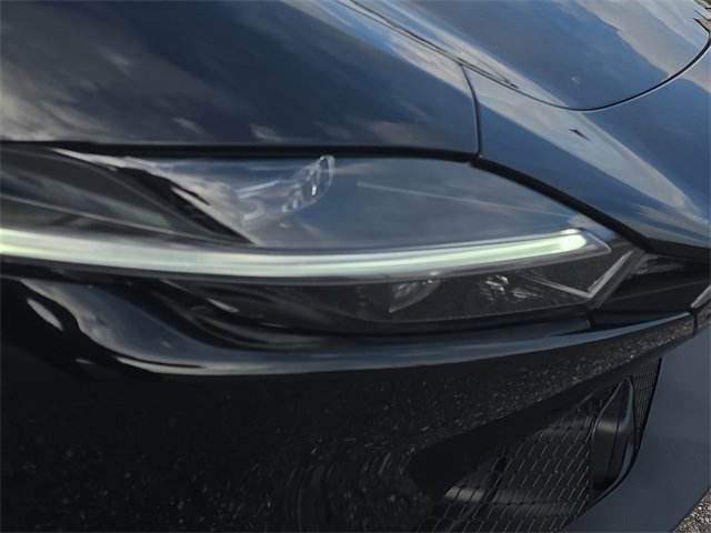 Used 2021 Ferrari Roma image 8