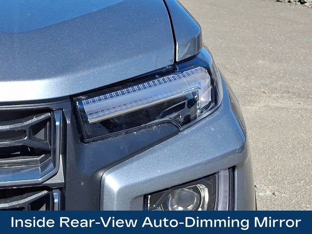 Used 2024 GMC Canyon AT4 image 30