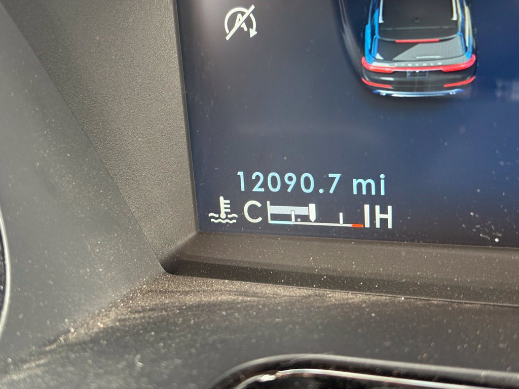 Used 2023 Lincoln Corsair AWD w/ Equipment Group 101A image 24