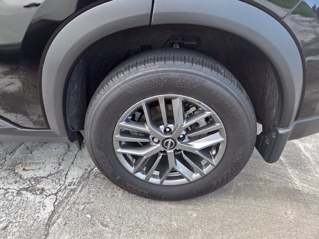 Used 2026 Nissan Rogue S FWD image 25