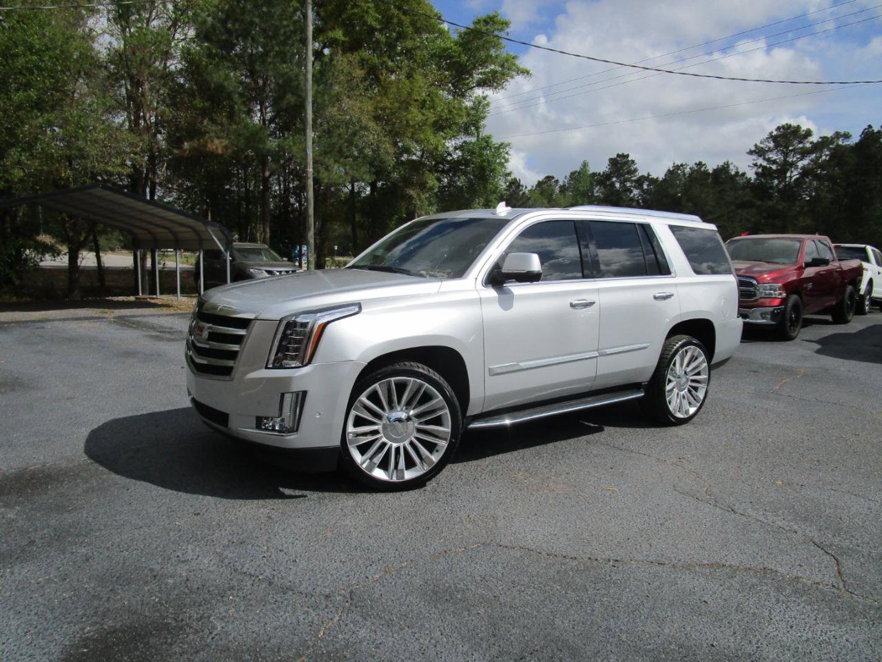 Used 2020 Cadillac Escalade Luxury RWD image 35