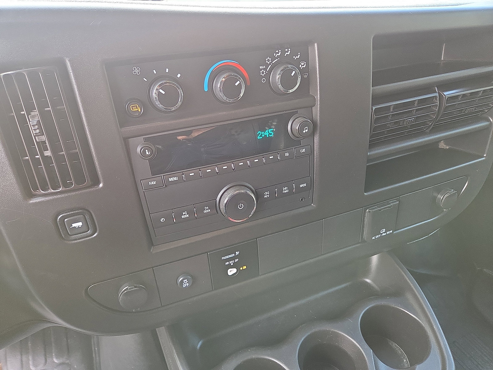 Used 2024 Chevrolet Express 2500 Work Van w/ Driver Convenience Package image 26