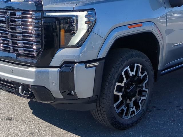 New 2026 GMC Sierra 2500 Denali Ultimate image 11