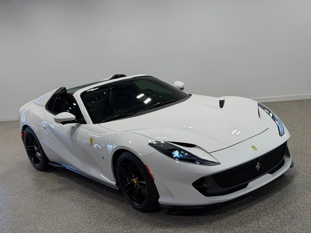 Used 2023 Ferrari 812 GTS RWD image 8