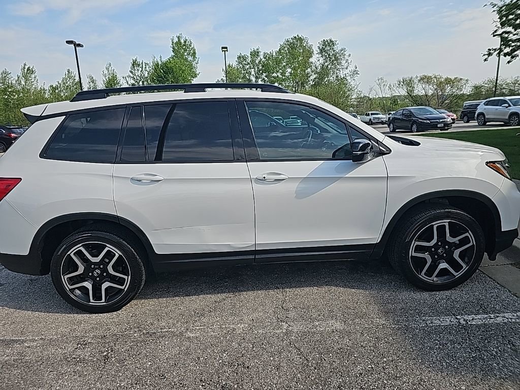 Used 2023 Honda Passport Elite image 4