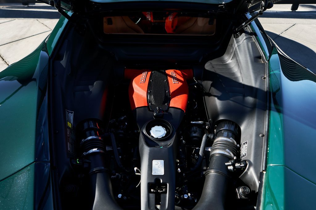 Used 2022 Ferrari F8 Tributo image 18