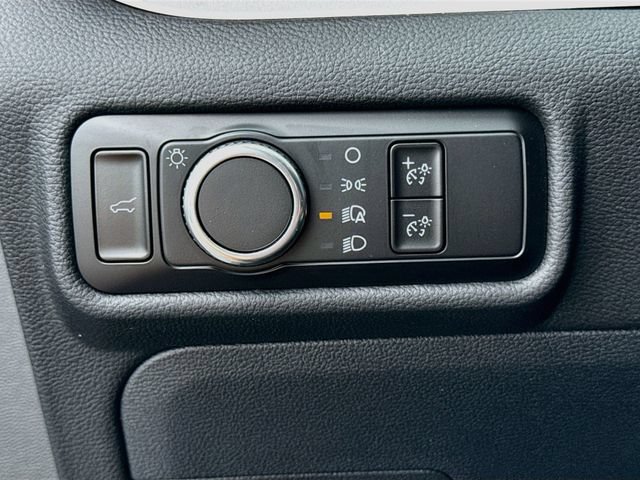 Certified 2023 Ford Explorer XLT AWD/4WD image 16
