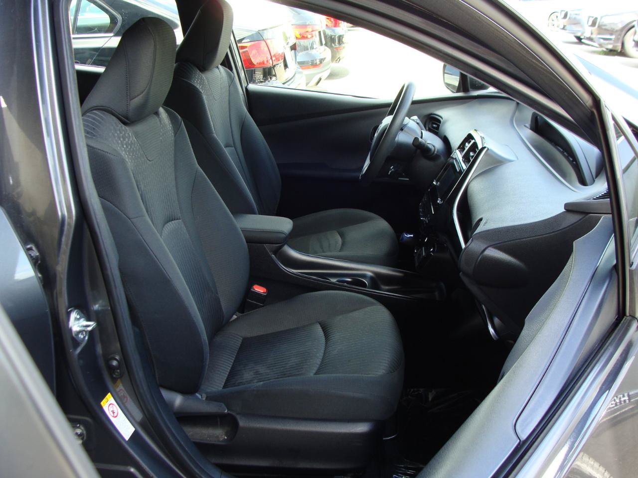 Used 2016 Toyota Prius Two FWD image 9