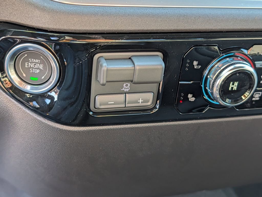 New 2026 GMC Sierra 1500 SLE image 46