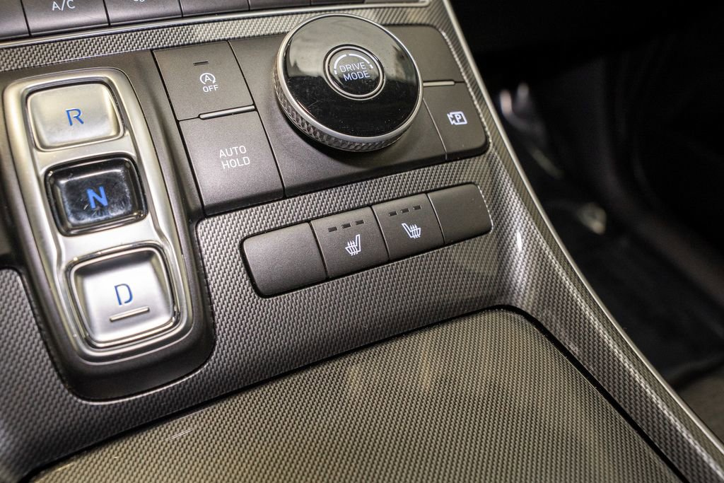 Used 2023 Hyundai Santa Fe SEL image 16