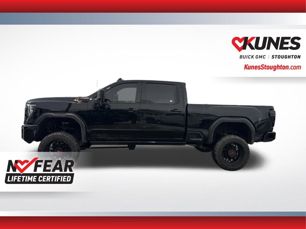Used 2024 GMC Sierra 2500 AT4X image 8