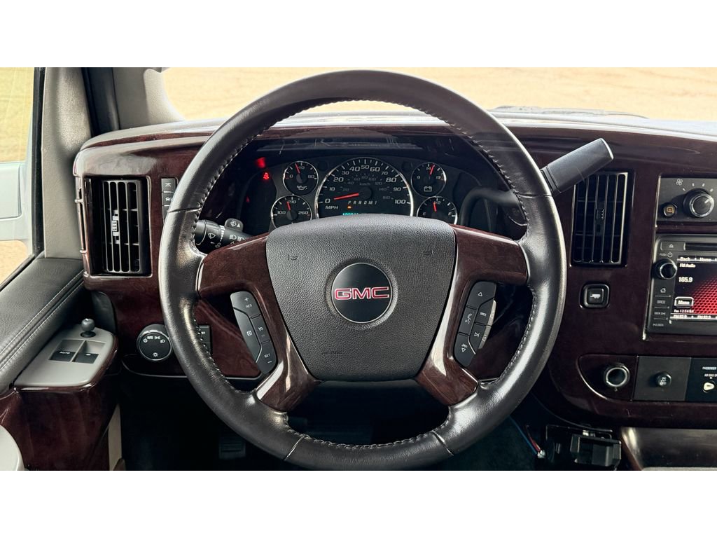 Used 2017 GMC Savana 2500 image 15