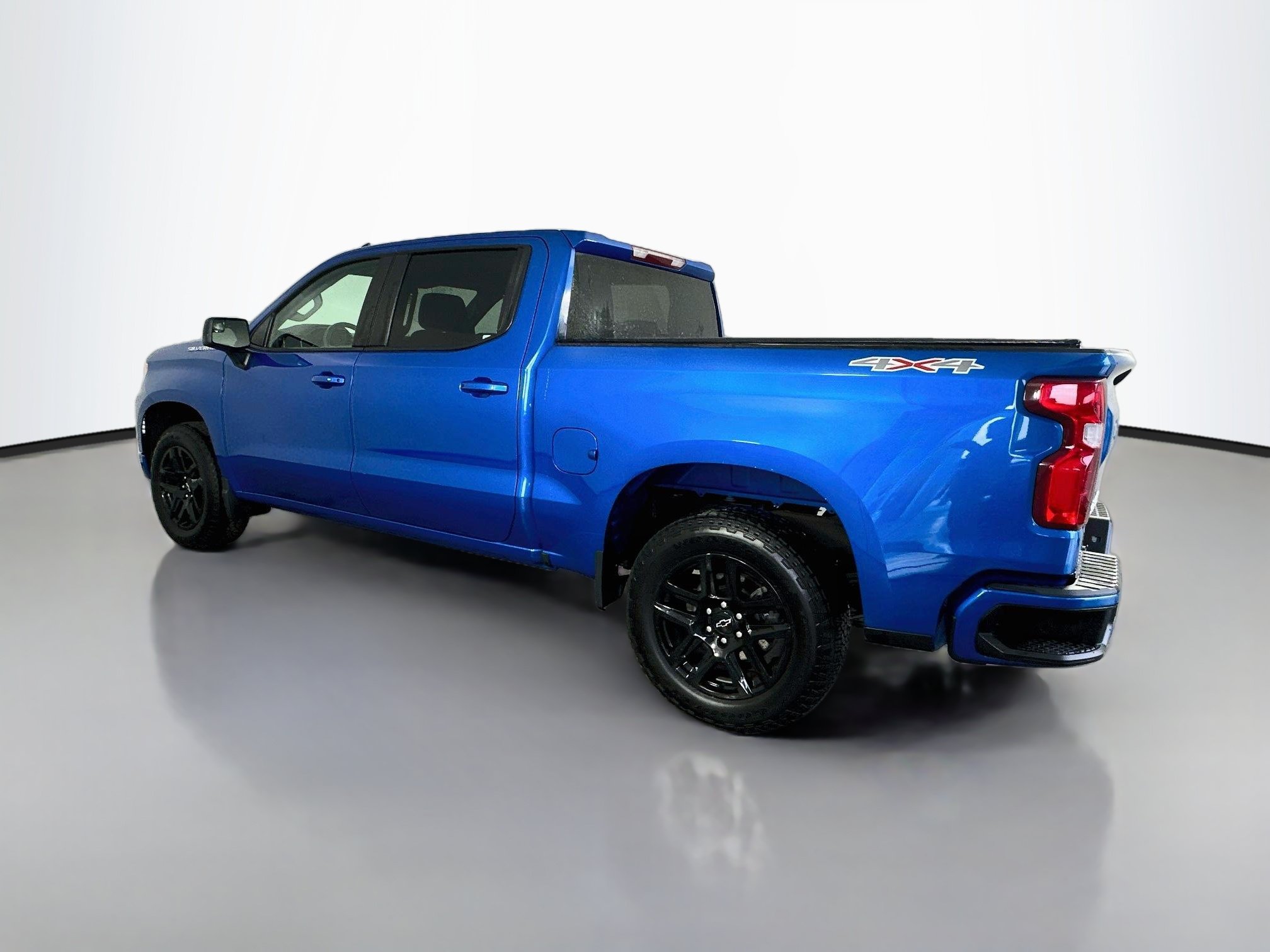 Used 2022 Chevrolet Silverado 1500 RST AWD/4WD image 5