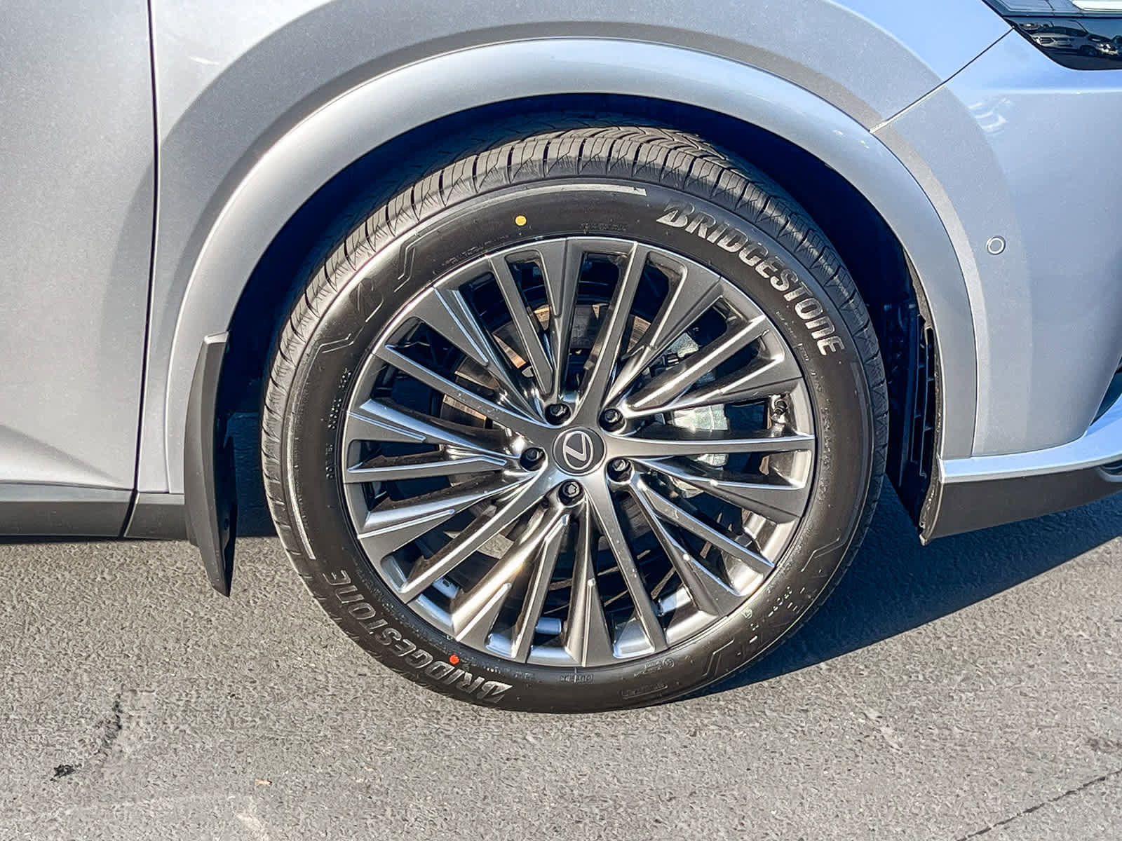 New 2026 Lexus RX 450h Luxury image 9