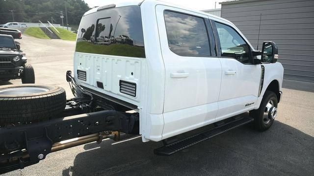 New 2026 Ford F350 Lariat AWD/4WD image 5