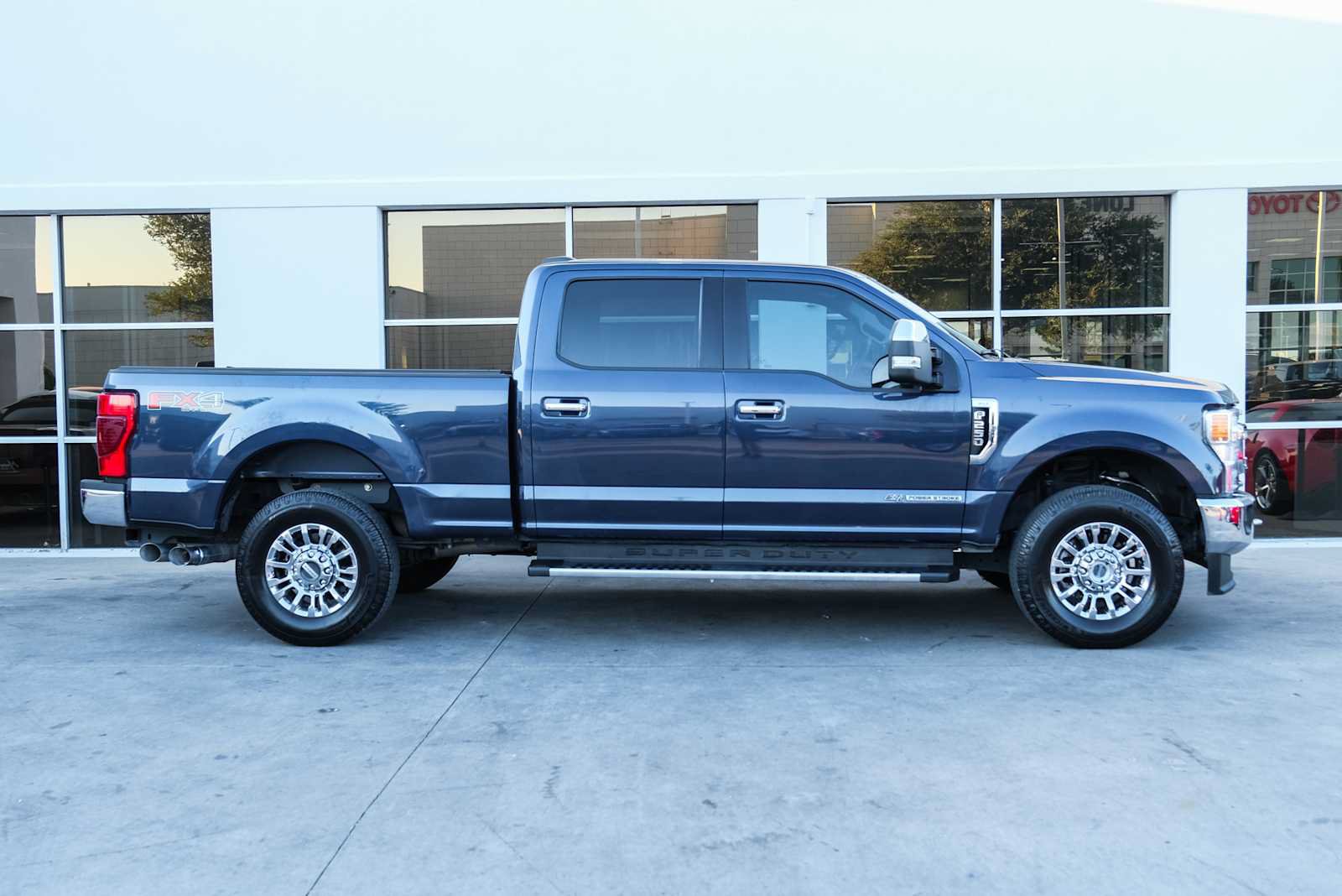 Used 2020 Ford F250 XLT w/ XLT Premium Package AWD/4WD image 7