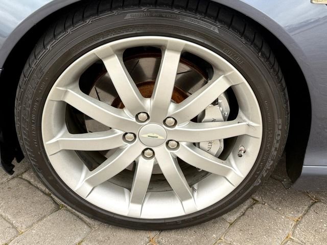 Used 2005 Aston Martin DB9 Coupe image 31