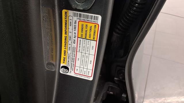 Used 2021 Ford Escape SE image 35