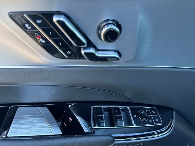 New 2027 Cadillac Lyriq Sport AWD/4WD image 30