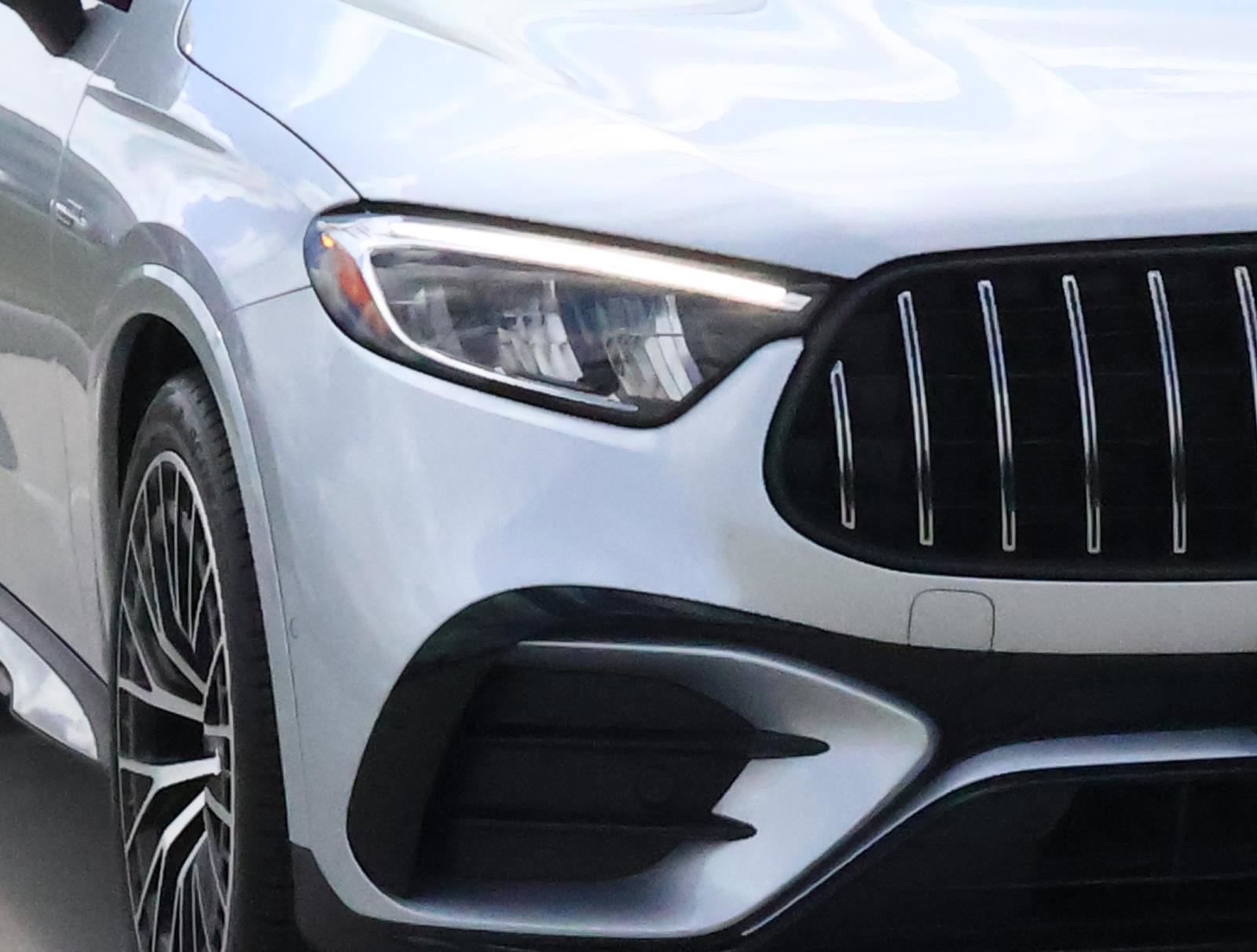 Used 2024 Mercedes-Benz GLC 43 AMG 4MATIC image 8