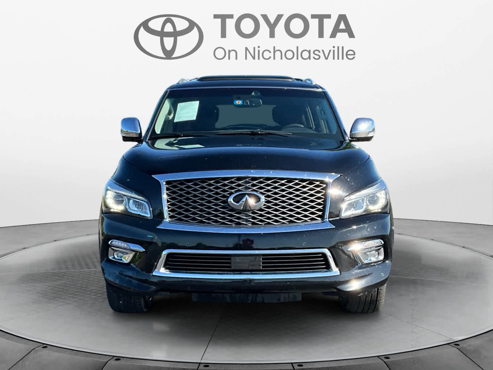 Used 2015 INFINITI QX80 4WD w/ Deluxe Technology Package image 9