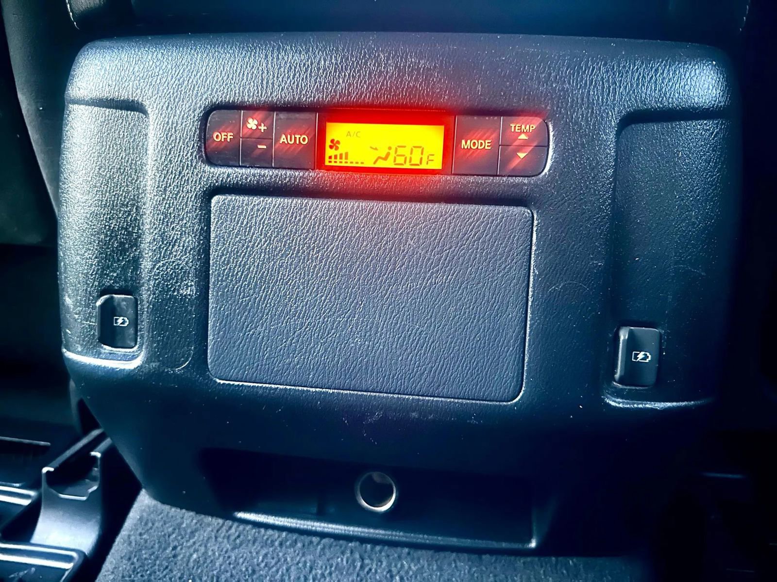 Used 2018 Nissan Armada SV w/ Driver Package image 32