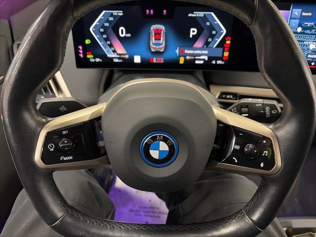 Used 2023 BMW iX xDrive50 w/ Premium Package image 19