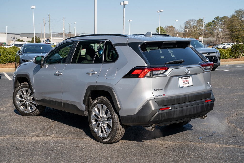 Certified 2023 Toyota RAV4 XLE Premium image 3