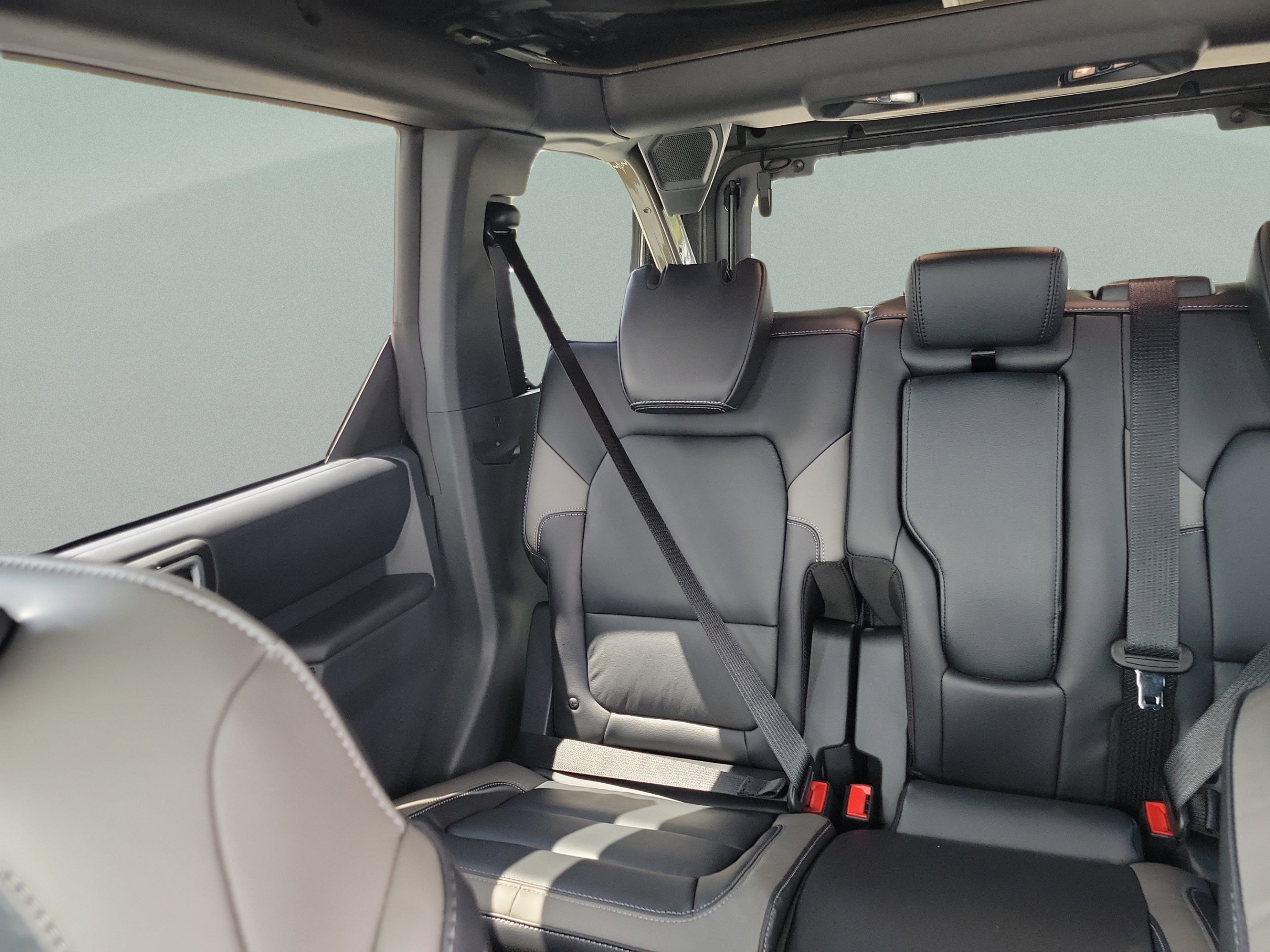 New 2026 Ford Bronco Outer Banks AWD/4WD image 8