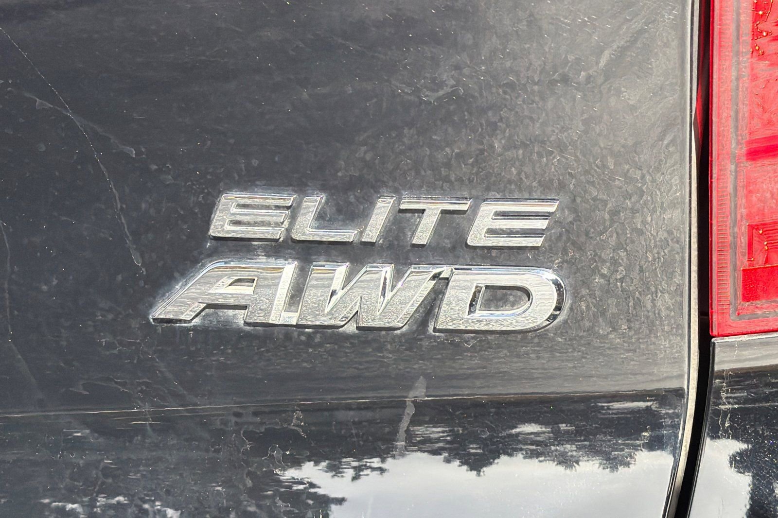 Used 2018 Honda Pilot Elite image 30