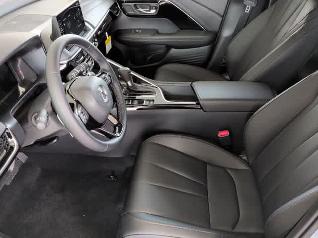 Certified 2025 Acura ADX FWD image 17
