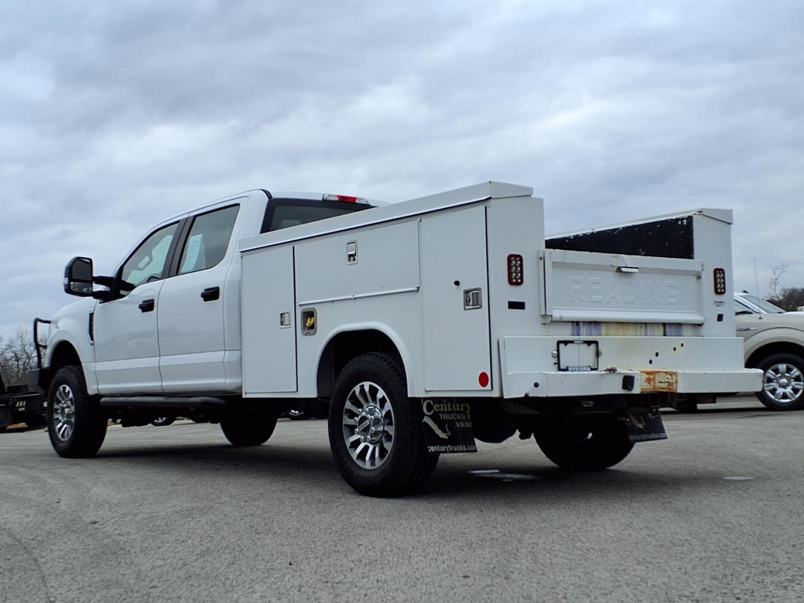 Used 2019 Ford F250 XL w/ Power Equipment Group image 7