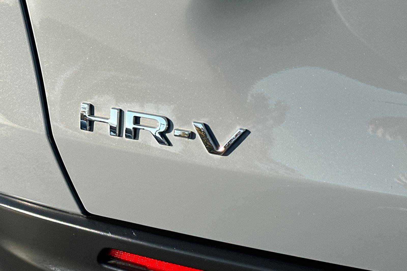 Used 2024 Honda HR-V Sport image 26
