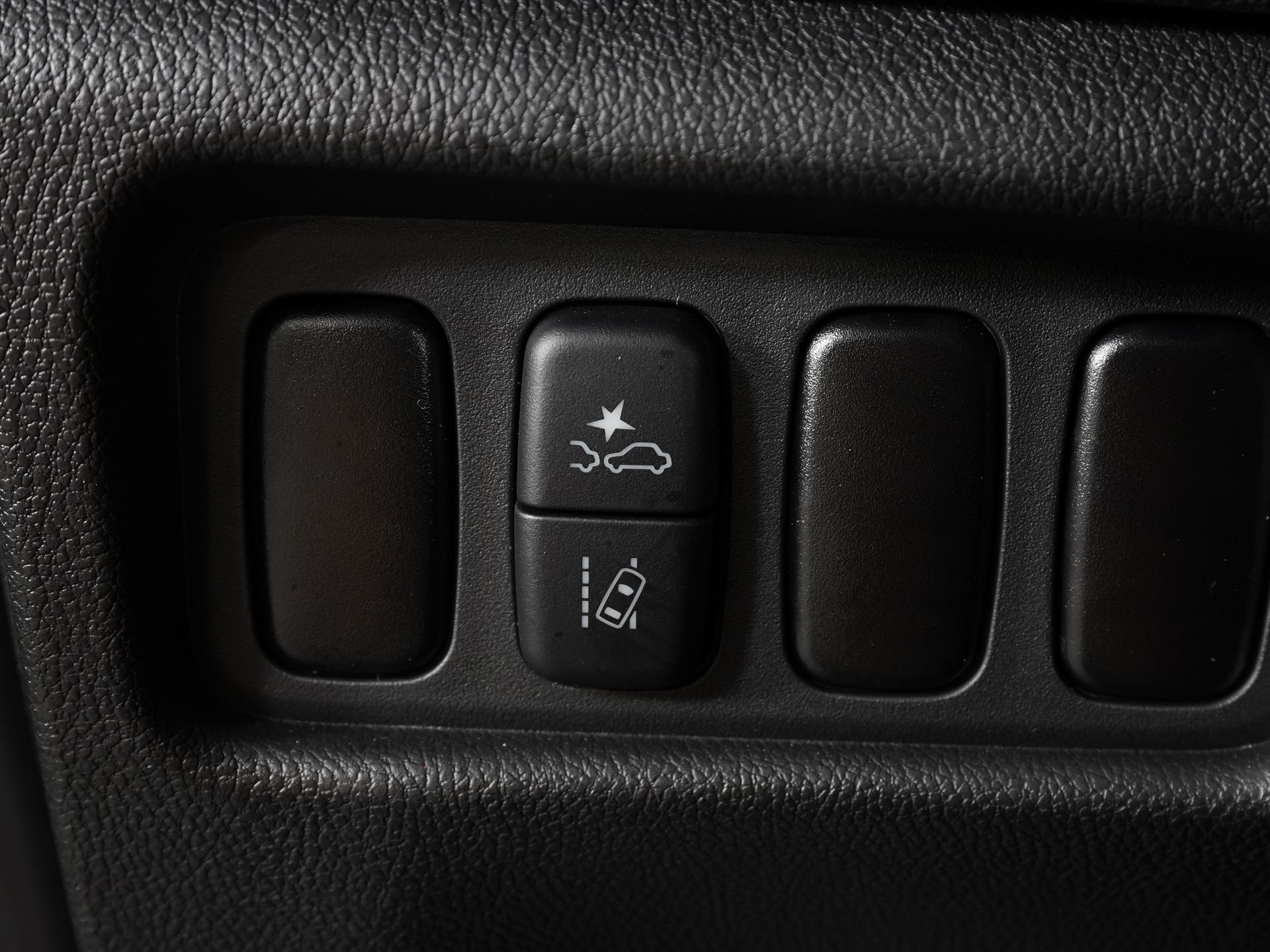 New 2027 Mitsubishi Outlander Sport FWD image 12