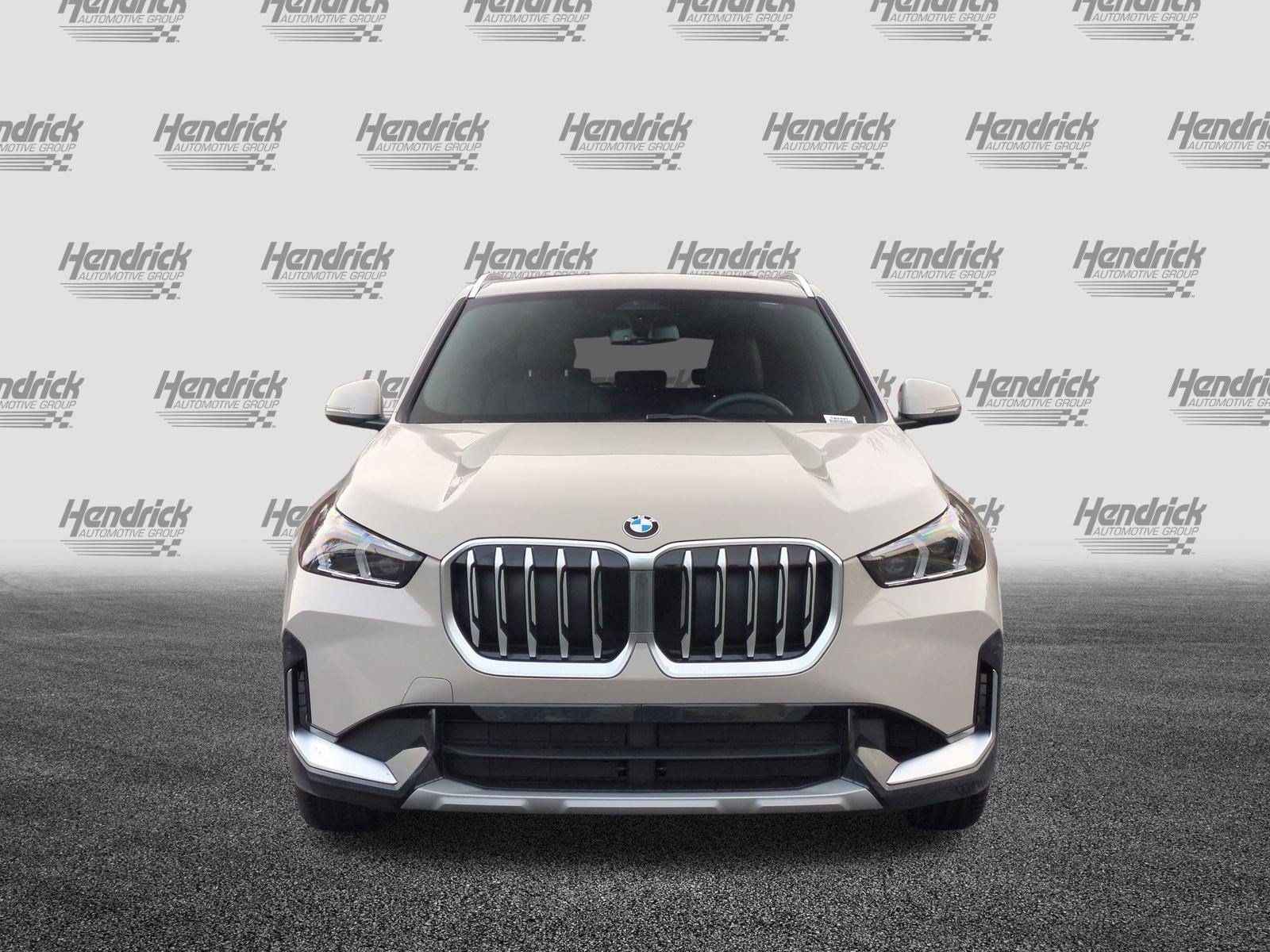 Used 2026 BMW X1 xDrive28i w/ Convenience Package AWD/4WD image 3
