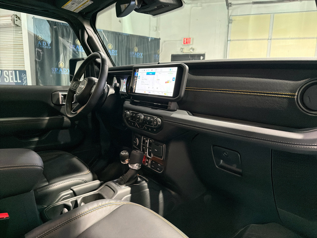 Used 2025 Jeep Wrangler Rubicon 392 image 31