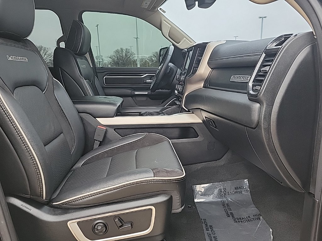 Used 2020 RAM 1500 Laramie AWD/4WD image 19