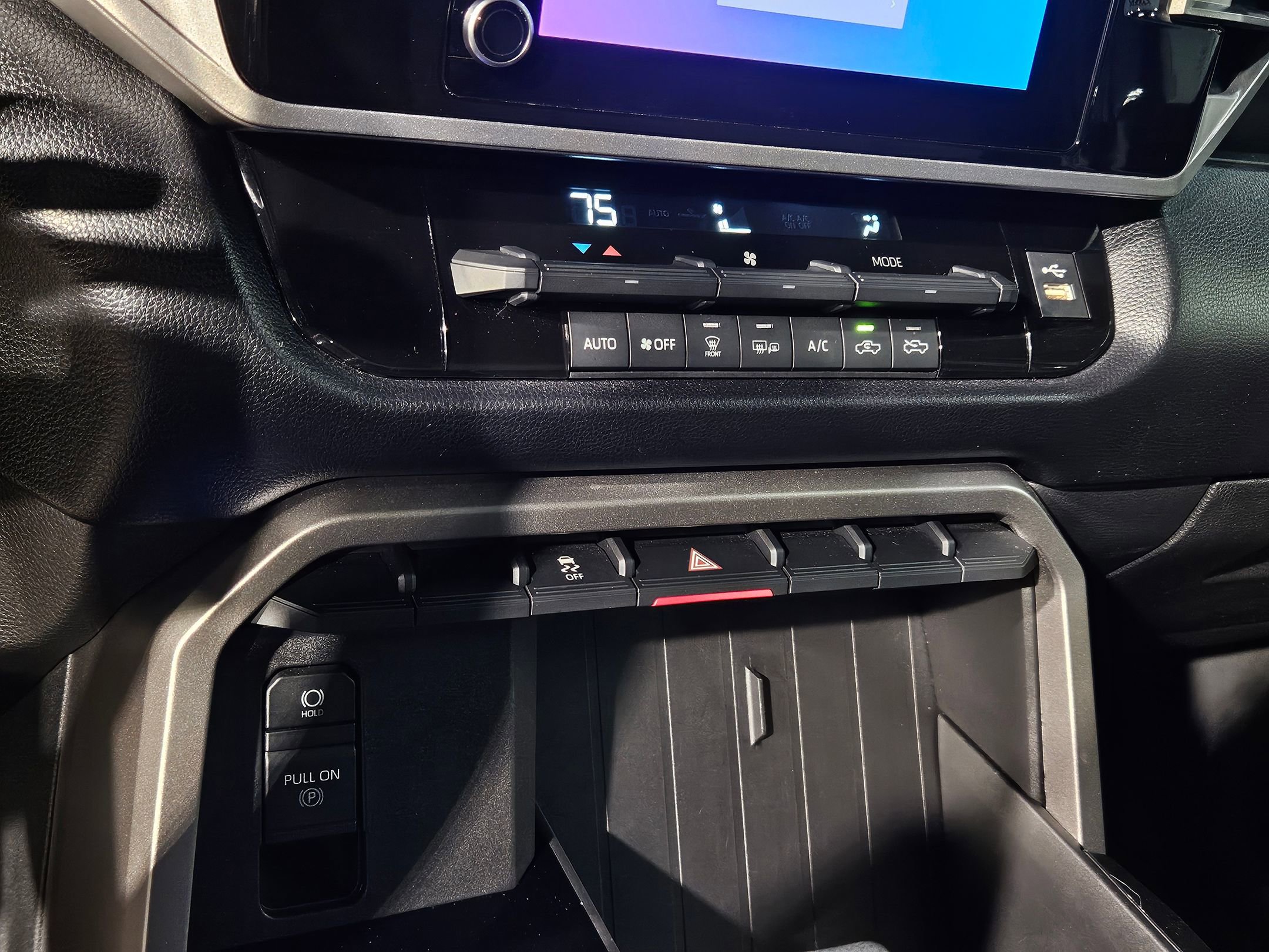 Used 2025 Toyota Tundra SR5 image 30