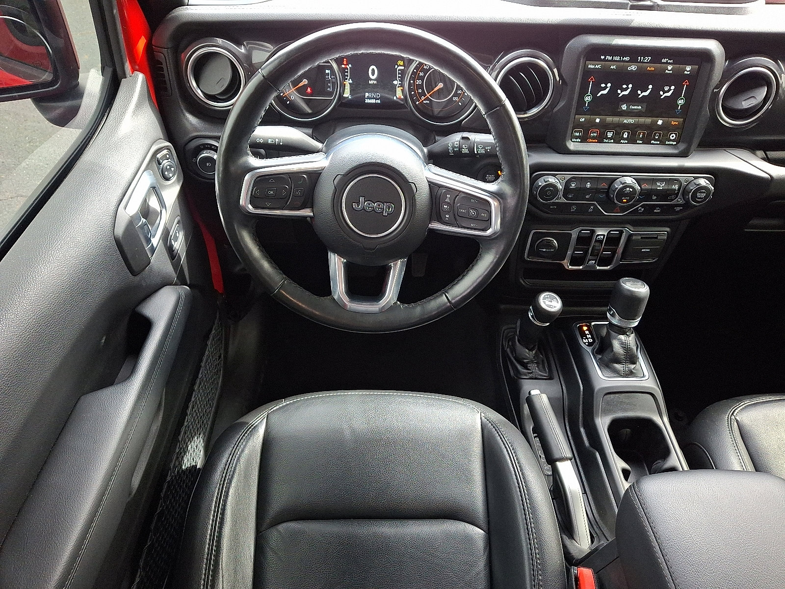 Used 2022 Jeep Wrangler Unlimited Sahara image 11