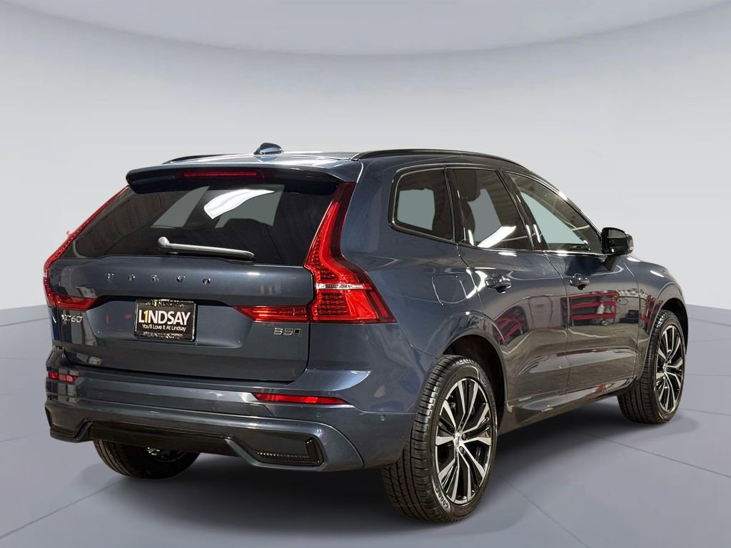 Used 2023 Volvo XC60 B5 Plus AWD/4WD image 10