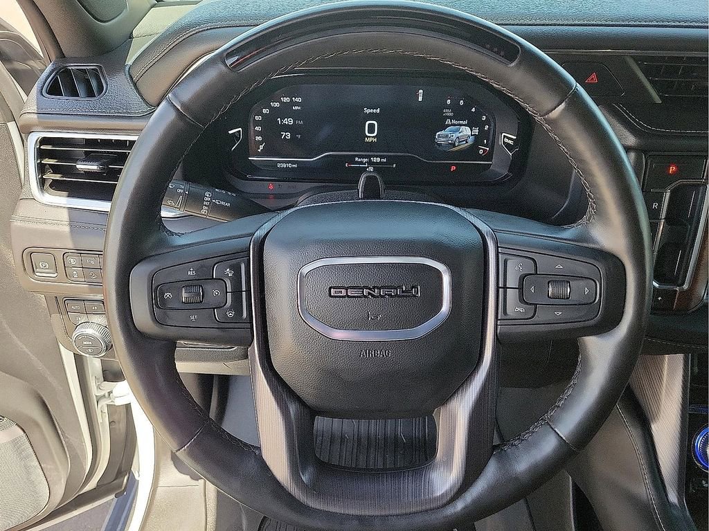 Used 2024 GMC Yukon Denali Ultimate AWD/4WD image 16