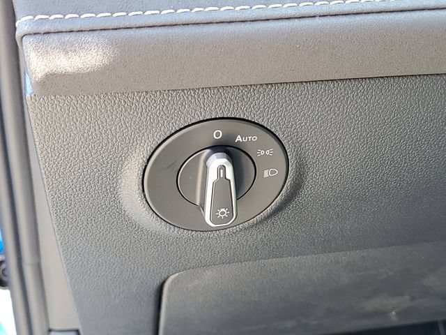 New 2026 Volkswagen Taos SE FWD image 20